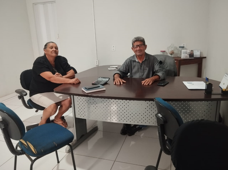 Presidente da câmara de Santa Maria recebe visita da vice prefeita